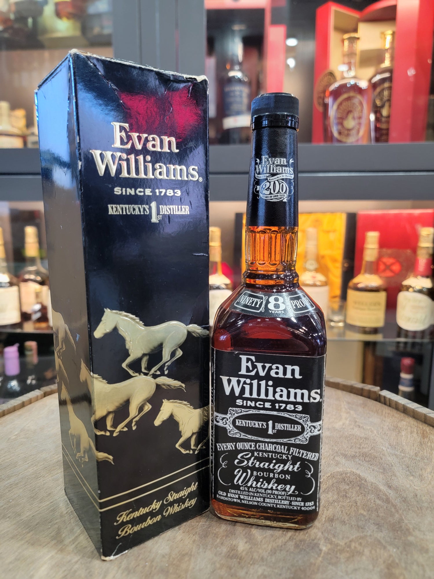 Evan Williams 8 Year Black Label - 1998 (Pre-Fire)