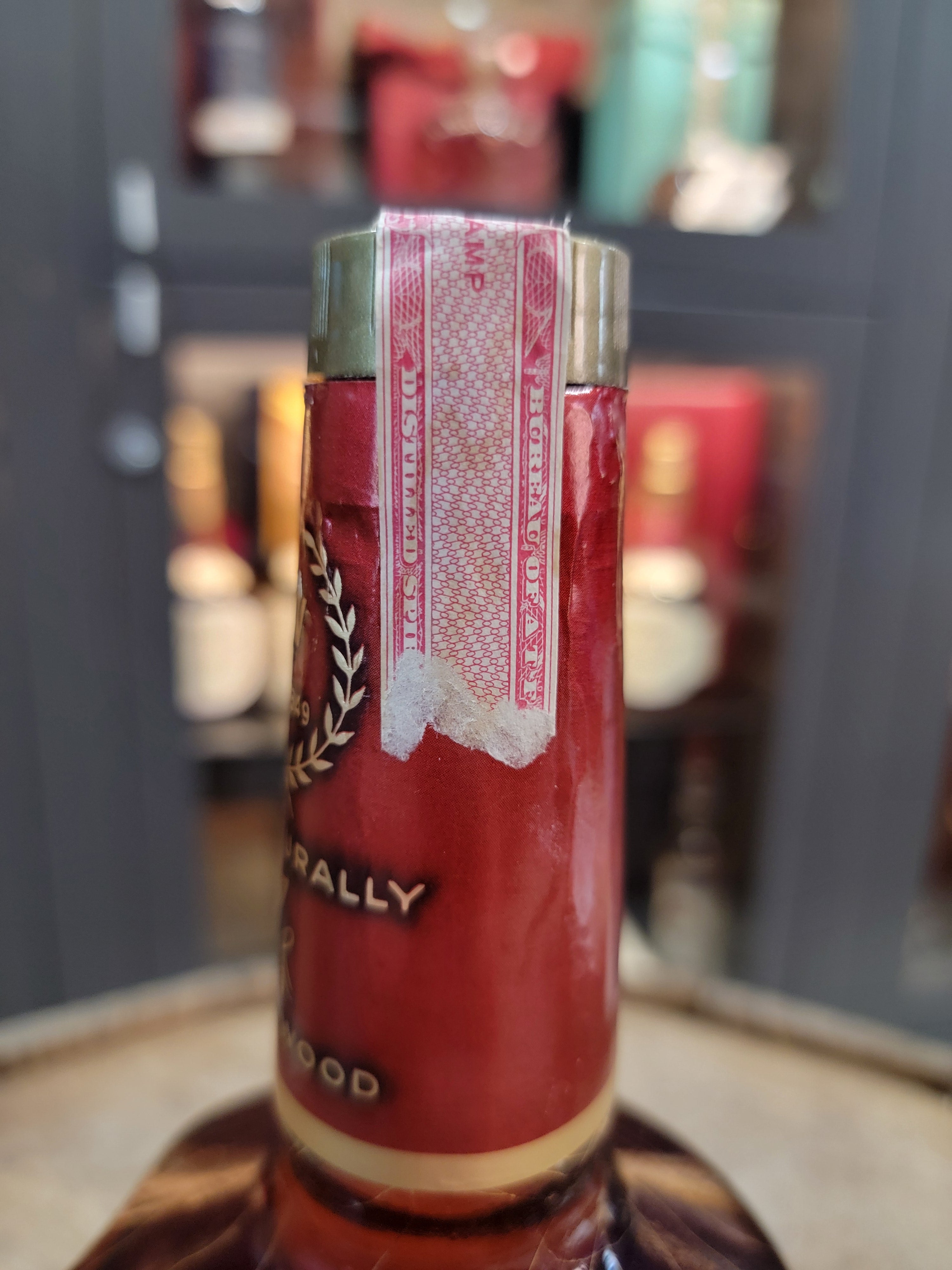 Old Weller Antique 107 Stitzel Weller 1970s – The Bourbon Concierge