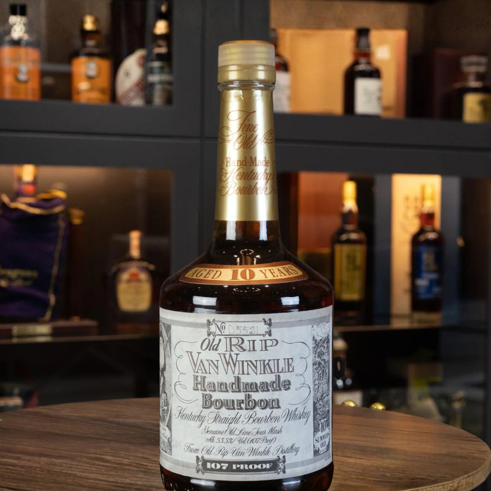 Old Rip Van Winkle 10 Years (Short Older Fat Bottle) Bourbon 107pf 750mL