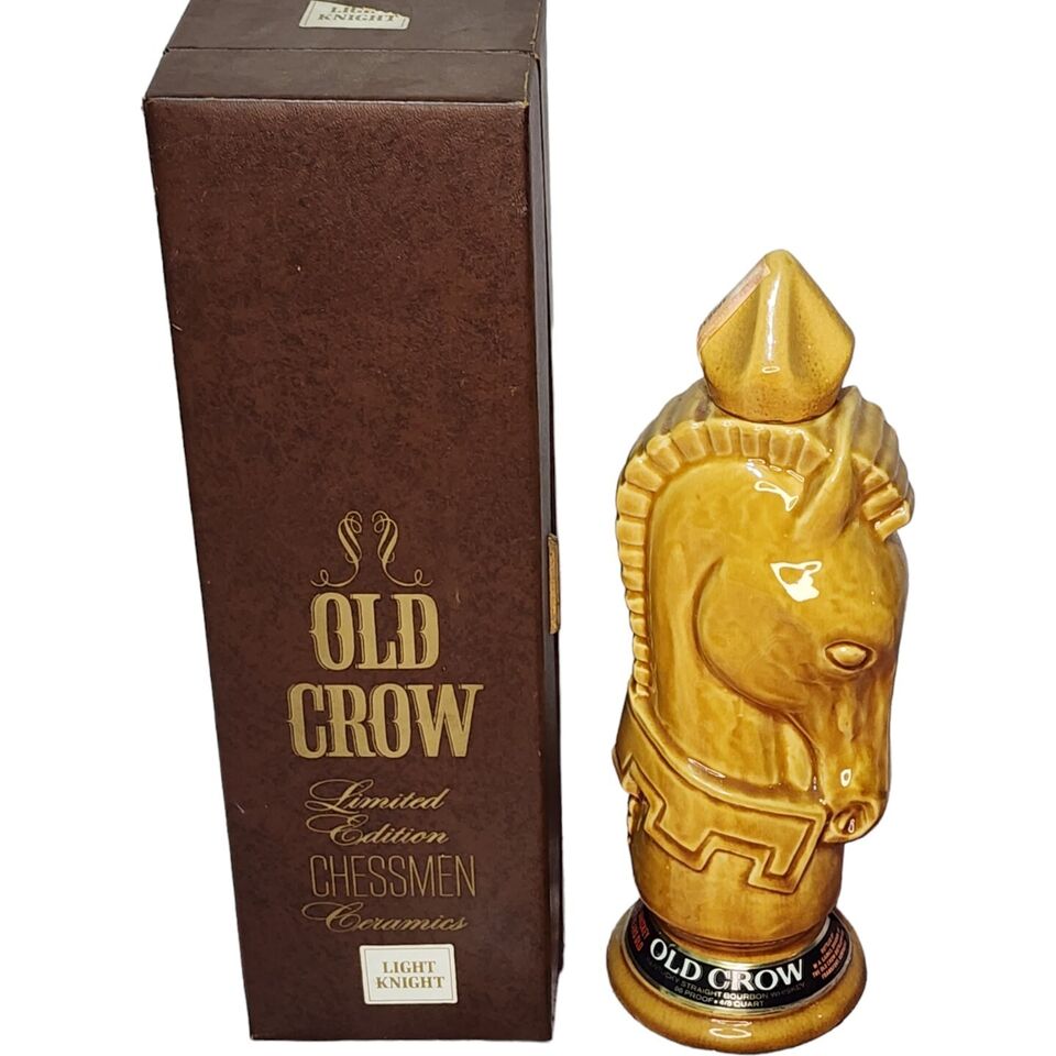 Old Crow Chessmen Light Knight 86 Proof (1969) 4/5 Quart