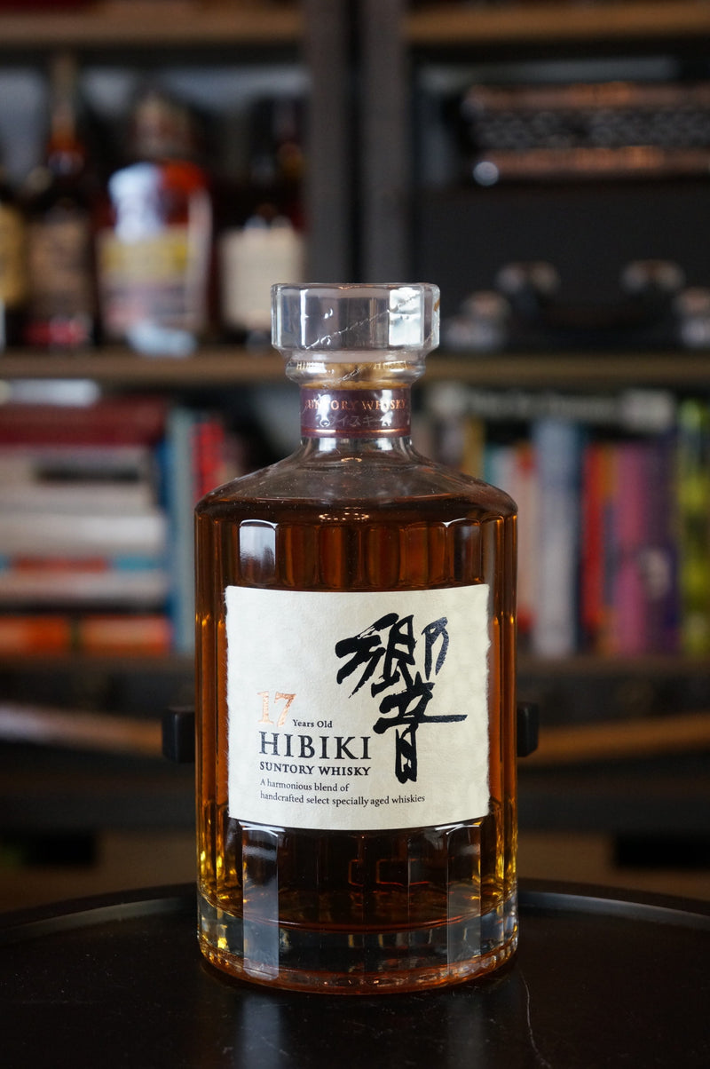 Hibiki 17 Seventeen Year Suntory Japanese Whisky
