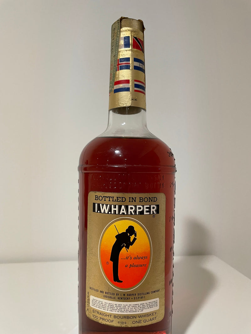 IW Harper Bottled in Bond 1962-1967 100pf 1 Quart