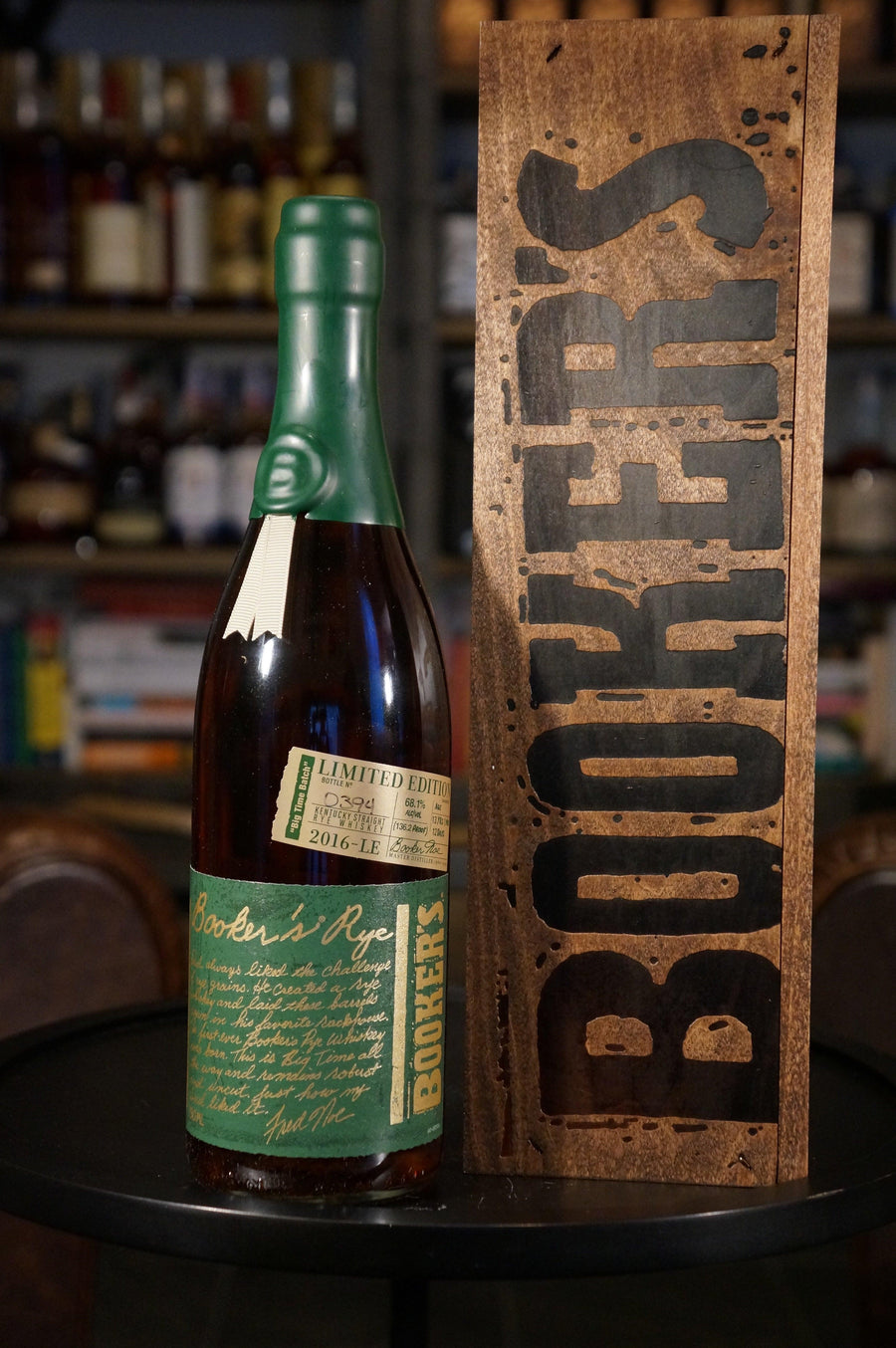 2018年 【Booker's bourbon】木製ボックス入り s-l400.jpg