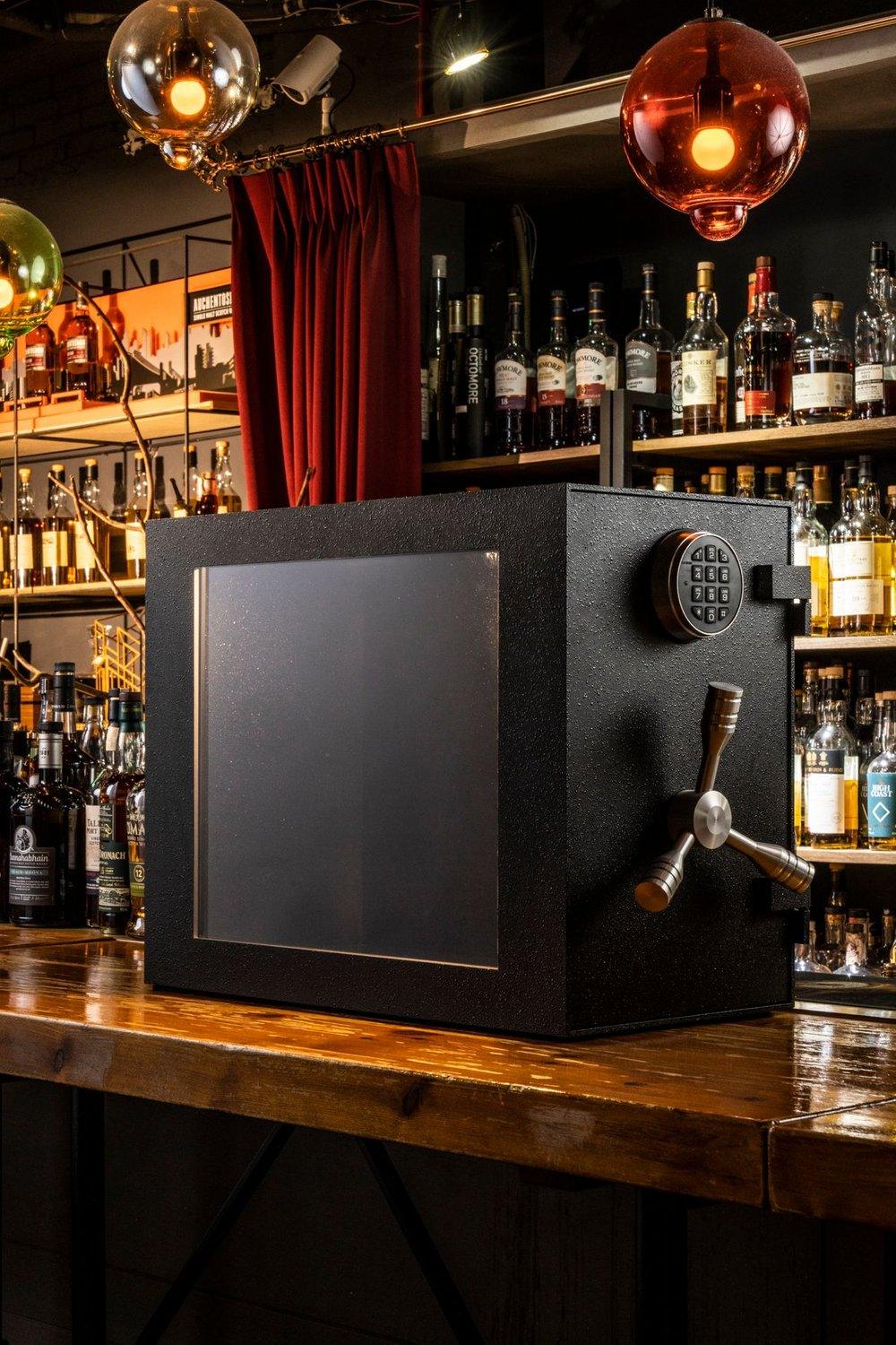Whisky Vault Mini and Bottle Kits